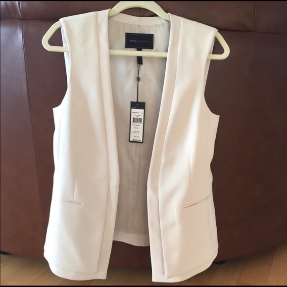 NWT BCBGMaxAzria Vest! - Picture 1 of 3